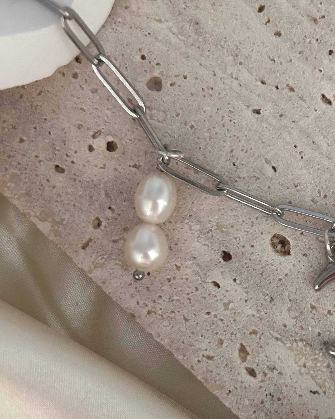 Freshwater pearl jewellery charm for necklace or earring