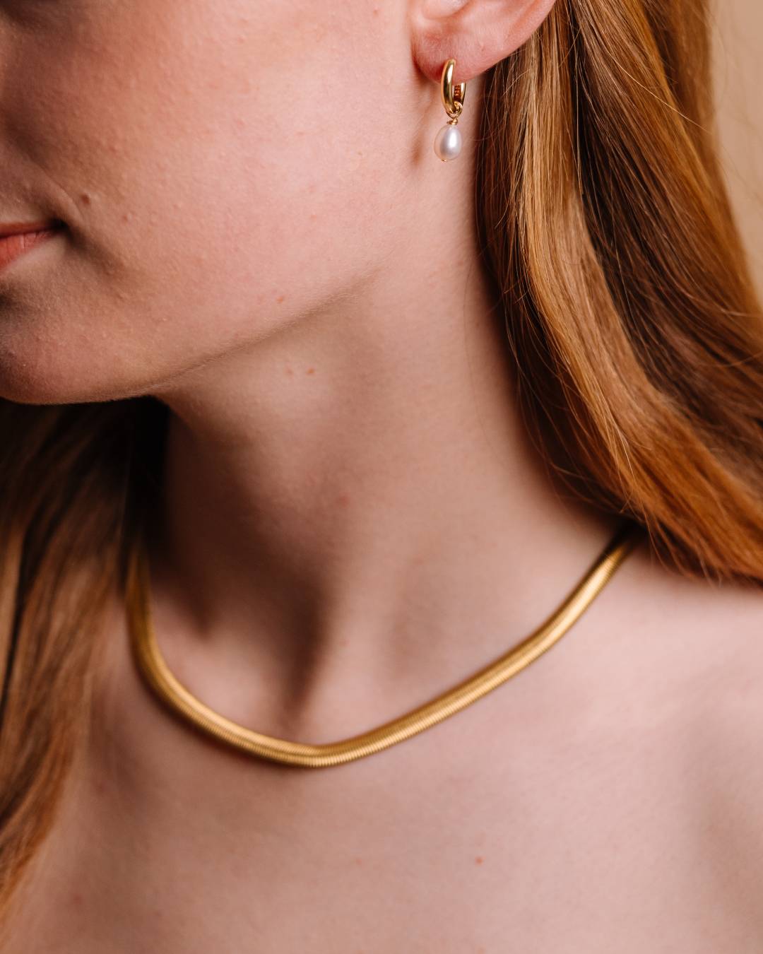 Waterproof gold plated herringbone chain necklace with gold vermeil freshwater pearl hoop earring