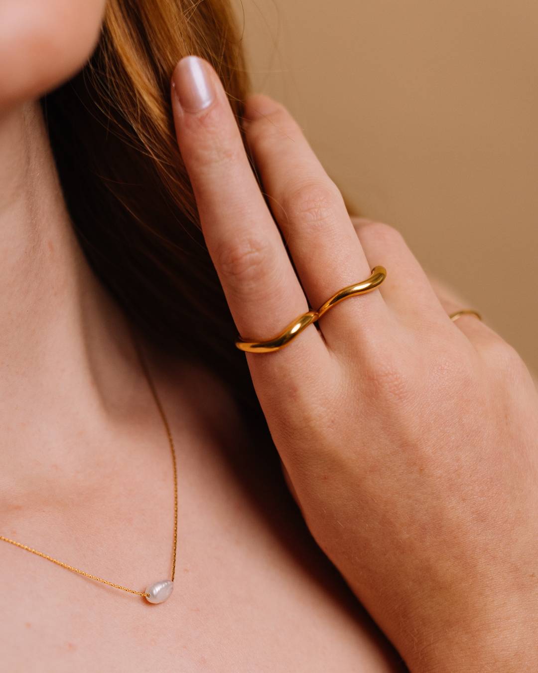 Gold plated waterproof ring with freshwater pearl dainty necklace